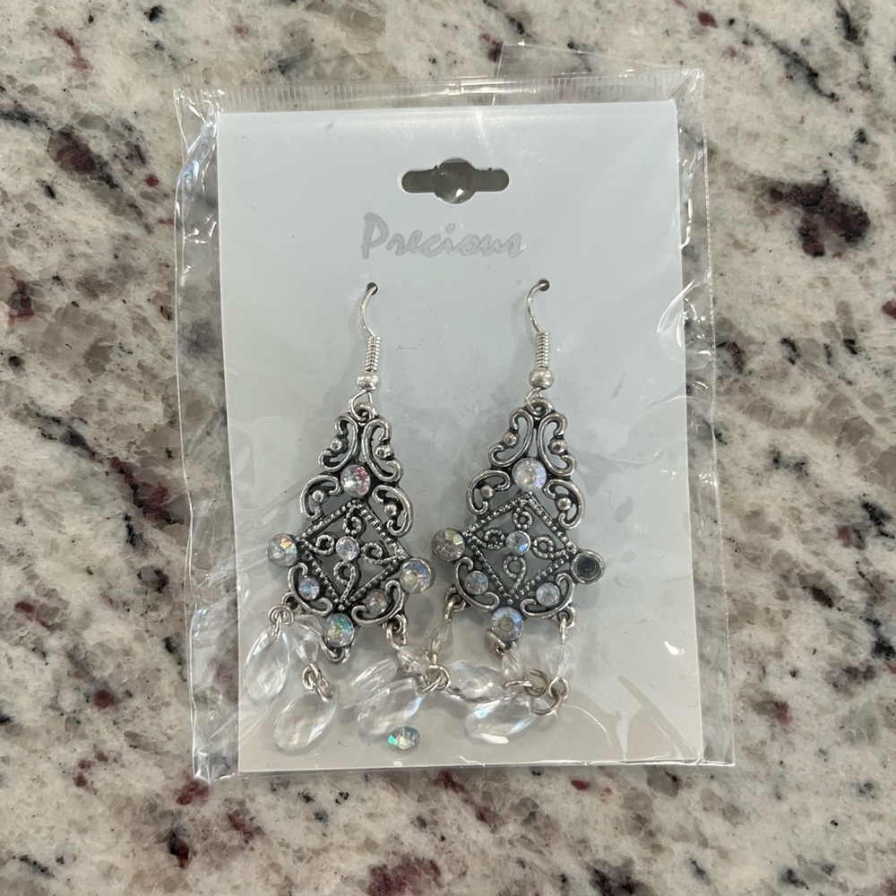 NWT Precious Brand Vintage Style Chandelier Dangle Earrings with Clear Crystals
